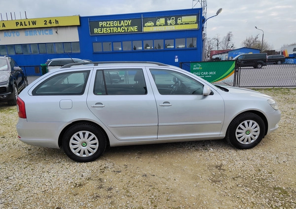 Skoda Octavia cena 19900 przebieg: 297000, rok produkcji 2012 z Pieszyce małe 277